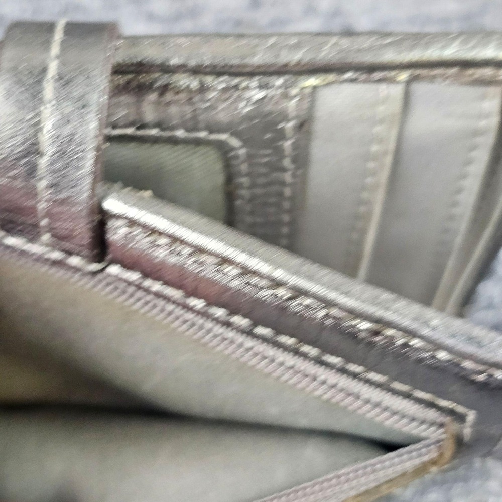 Fossil Wallet Womens One Size Silver Leather Butterfly Snap Studded Zip Pocket - Picture 4 of 7